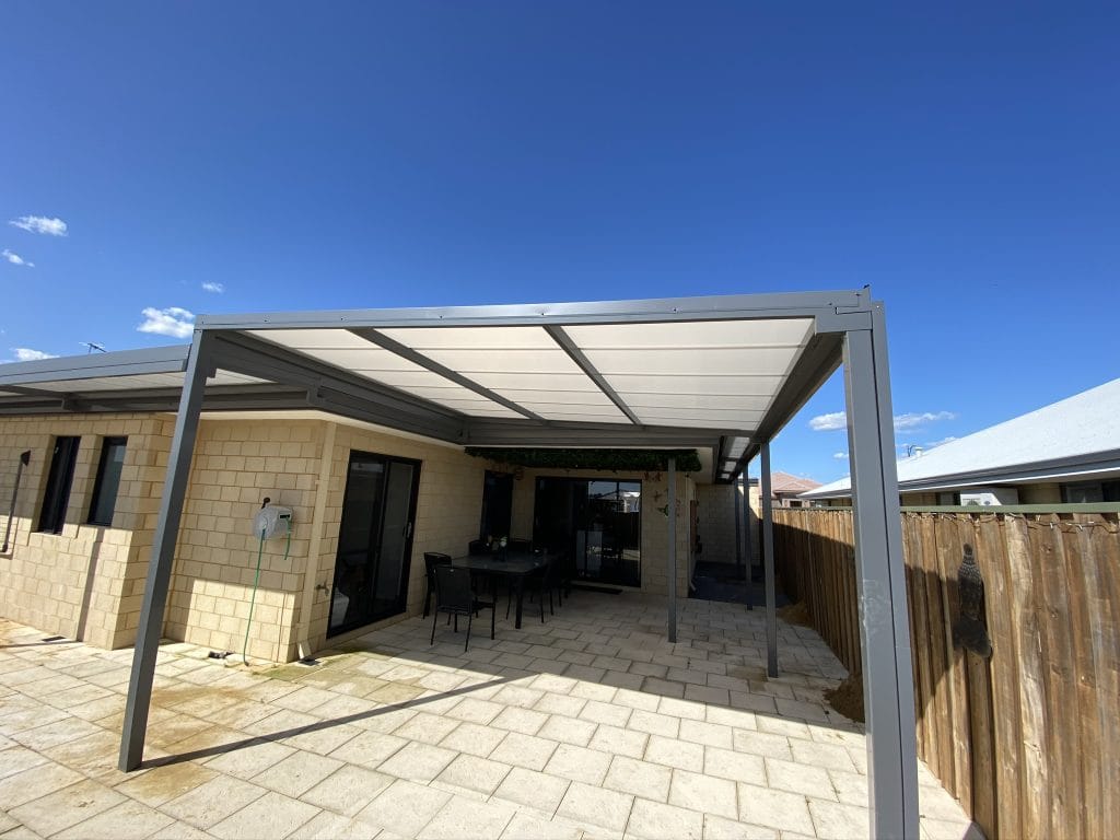 Flat colorbond patio built by Perth patio Magic